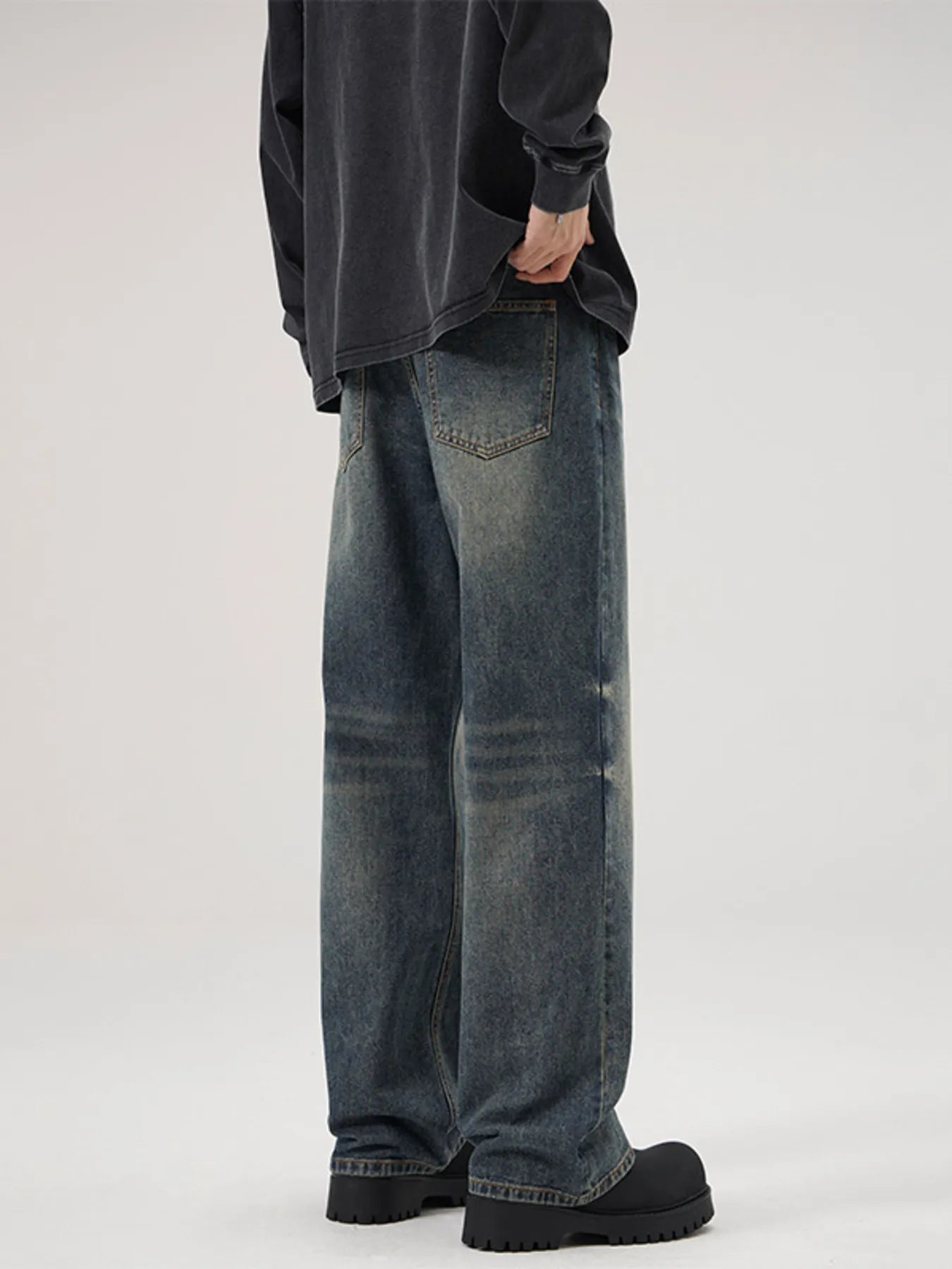 0239340e43394f2084055961fb706011-Max-Origin