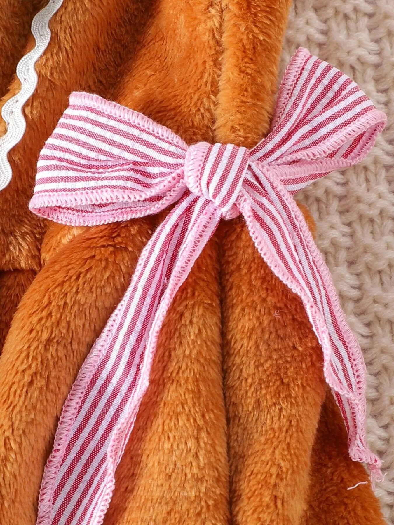 13476d1def23486c82b7bb2307697359-Max-Origin