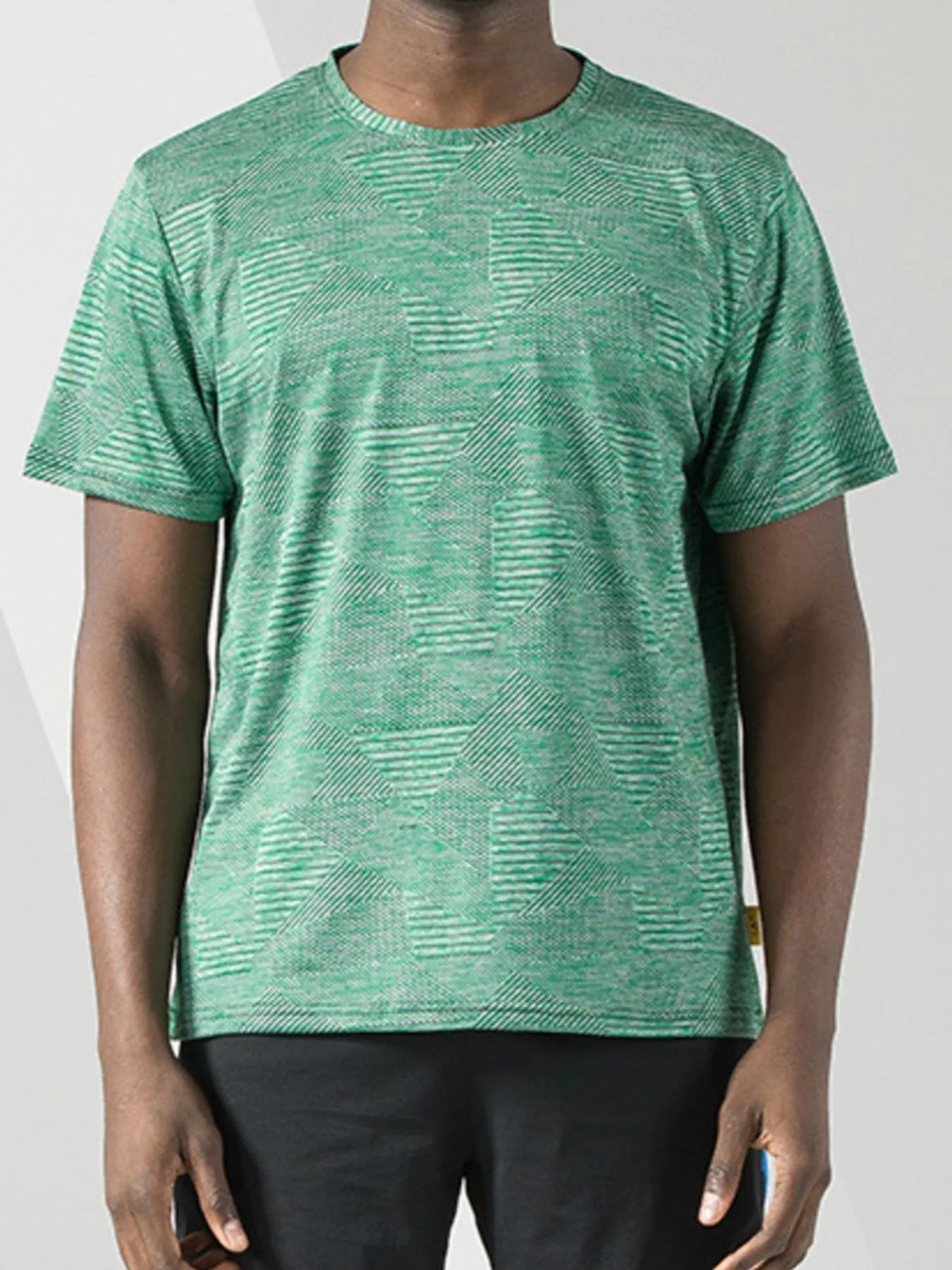 2bf24b68-4395-4b5a-94ab-e7277edaa7f7-Max-Origin