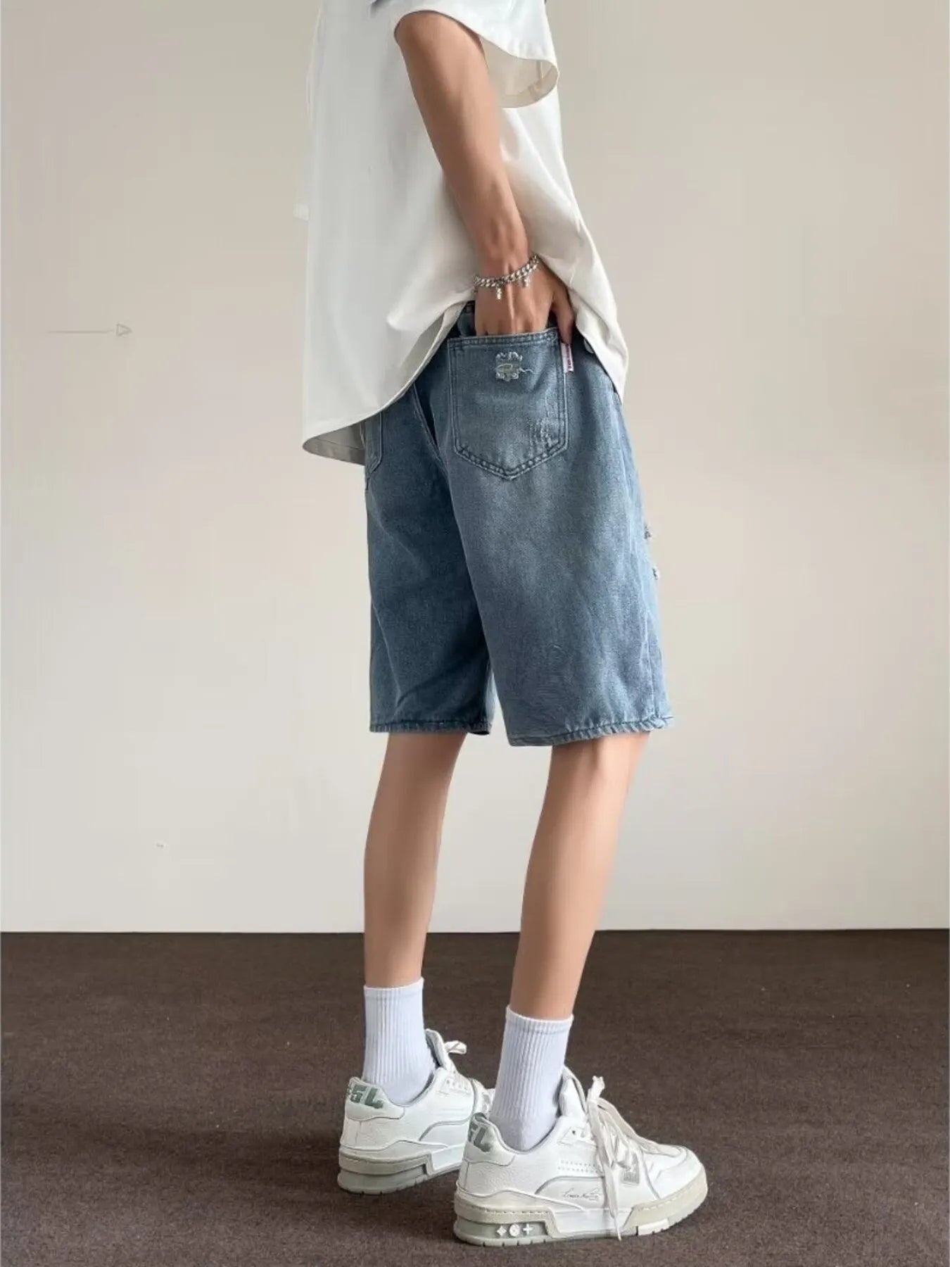 4af2e63b115d4e86a0fa7aabb89f04d1-Max-Origin