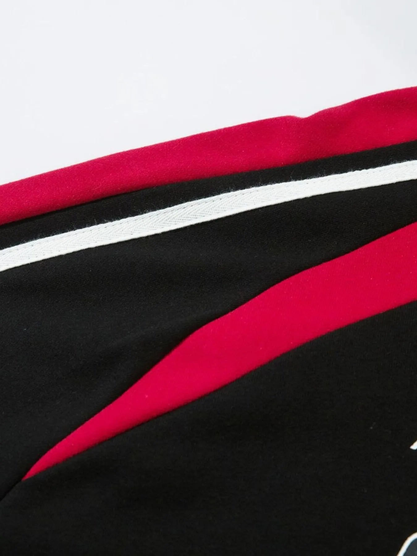 84259b758c7147bca1c375c285a811f5-Max-Origin