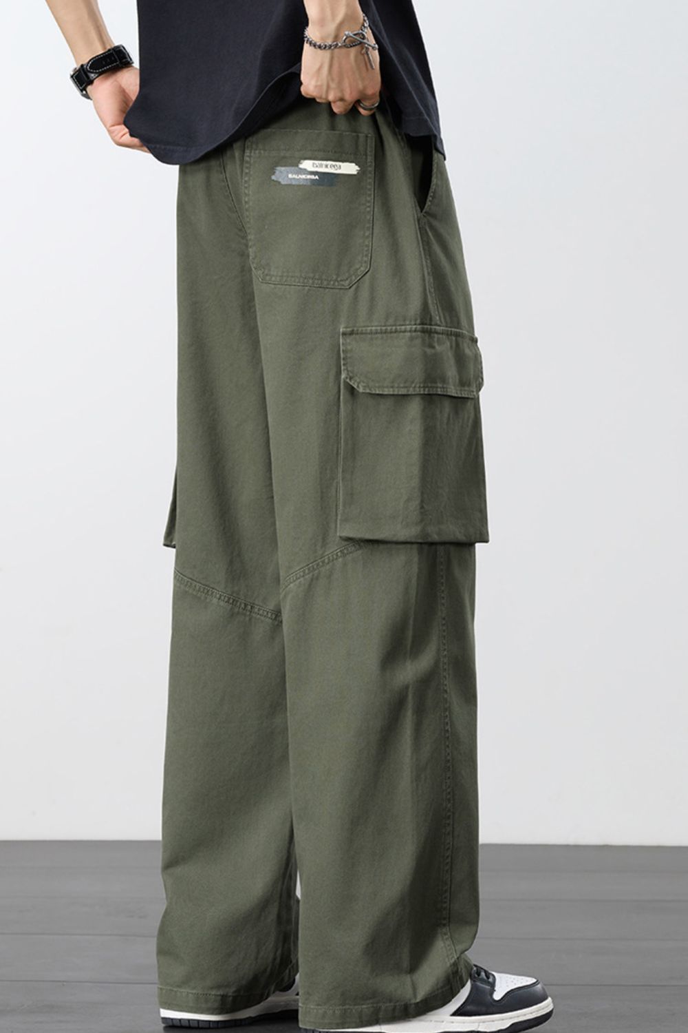 ae270e2f-f891-46b2-8873-bfb491e930e2-Max