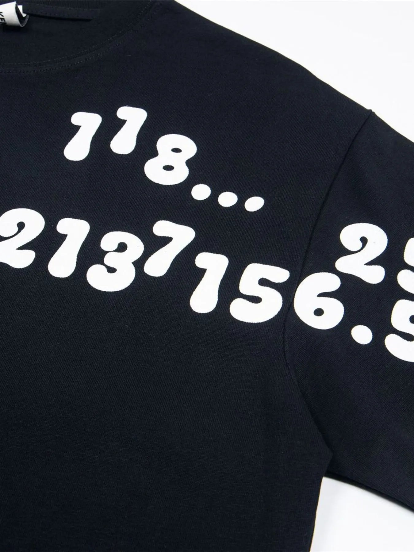 d933d71112b44b4d8485c09d5d54fb82-Max-Origin