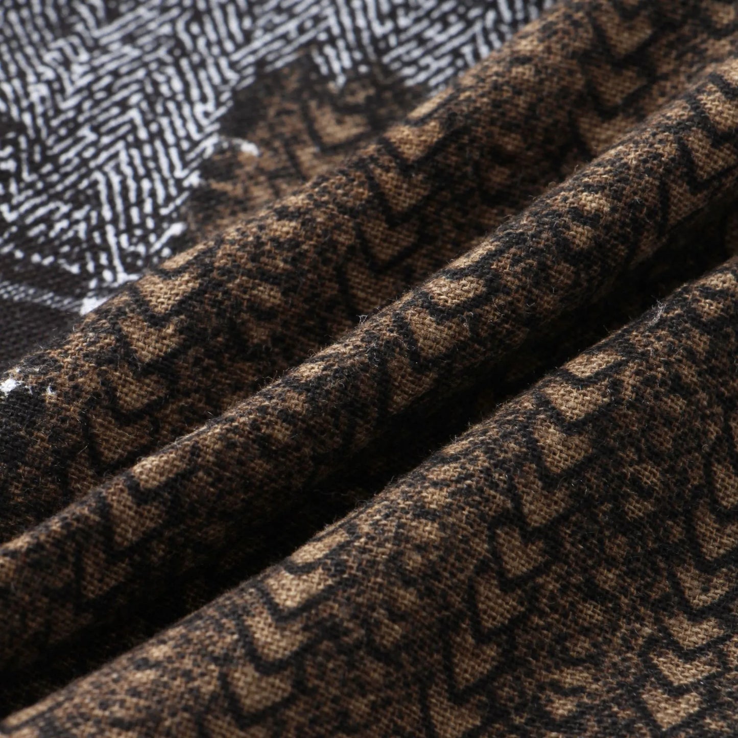 e17e00a549434b448659e874ffb202ec-Max-Origin