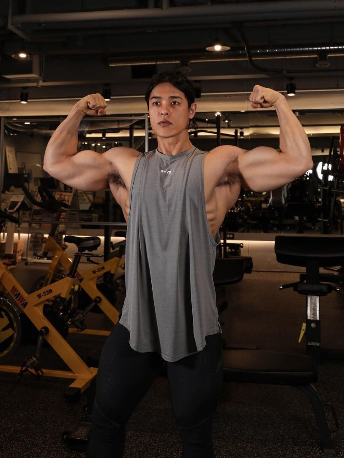 e933c4f0-cb01-4c31-9fc5-d209ef98d33b-Max