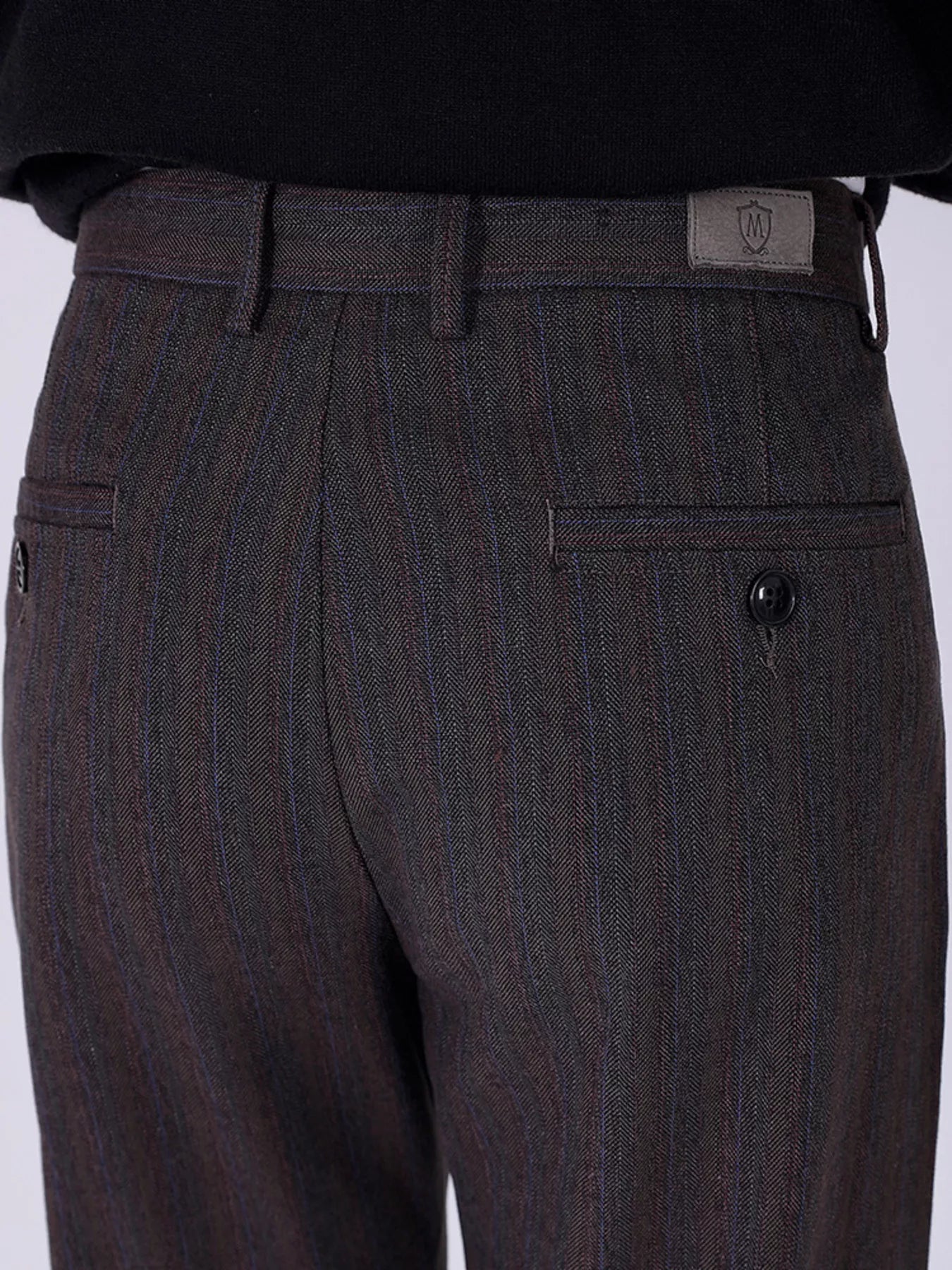 edc8ff345eda4ec388feeb3848a6b8d7-Max-Origin