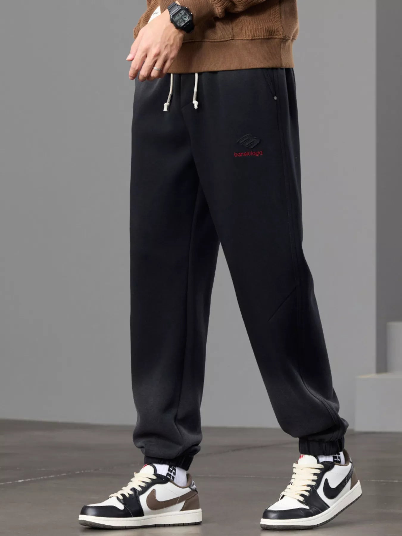 eef16ccce68046fe8c97f99a6ec88fd4-Max-Origin