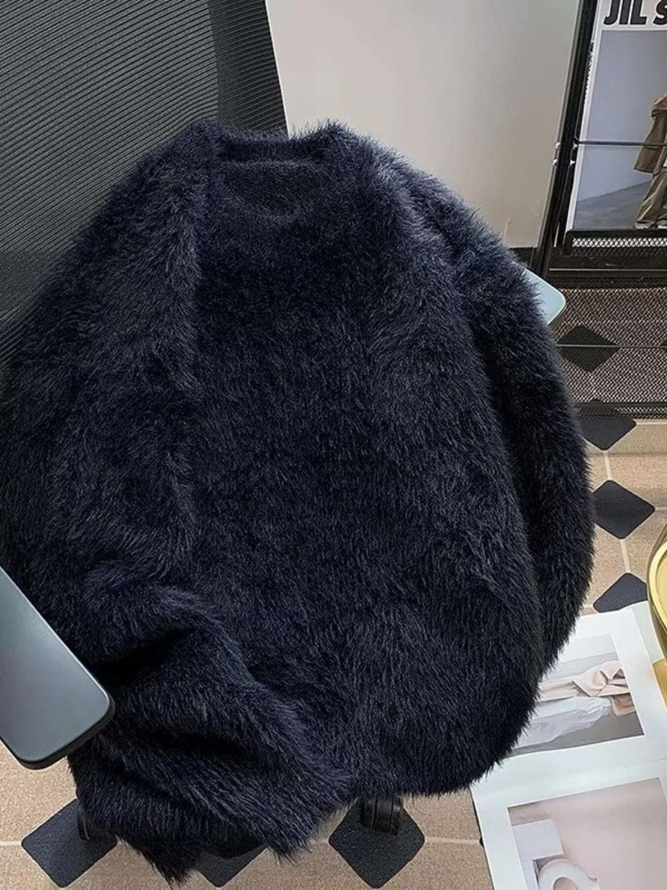 f177b3408e5049b2919d4fb1cbe1db8d-Max-Origin